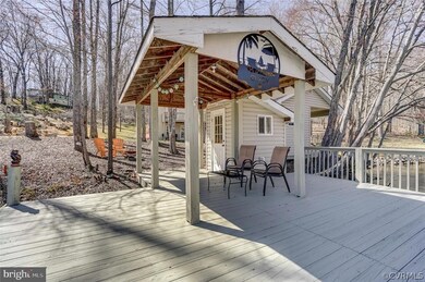 1645 N Lakeshore Dr, Louisa, VA 23093 - photo 4