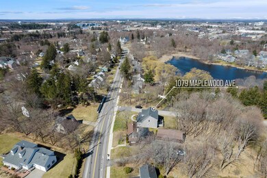 1079 Maplewood Ave, Portsmouth, NH 03801 - photo 3