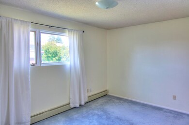 Jerilyn Valentine - 07 Bedroom
