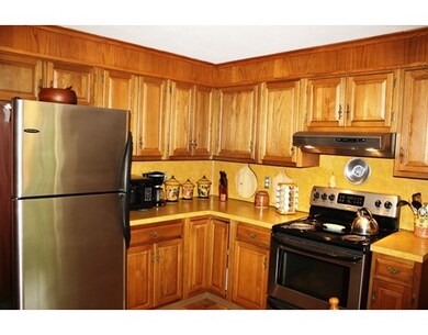 22 Meadow Wood Dr, South Deerfield, MA 01373 - photo 7