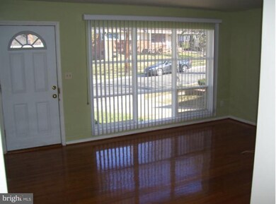 8303 Fremont St, New Carrollton, MD 20784 - photo 4