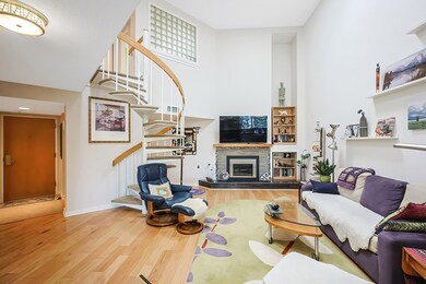 320 Place Ln unit 320, Woburn, MA 01801 - photo 4