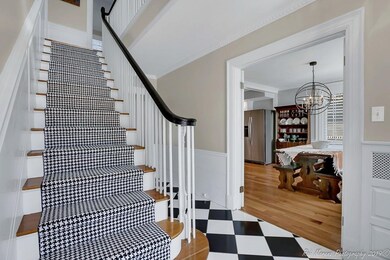 8 Chestnut St, Andover, MA 01810 - photo 3