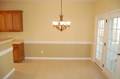 3449 Lilliefield Ln, High Point, NC 27265 - photo 6