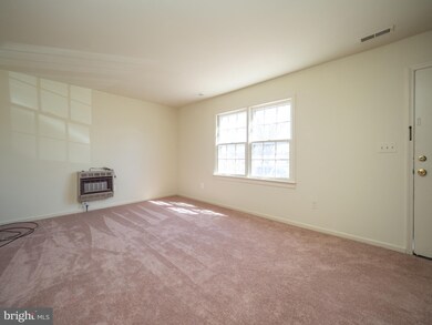 703 Catalpa Ct, Culpeper, VA 22701 - photo 2