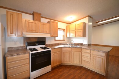 9143 Jacksontown Rd, Jacksontown, OH 43030 - photo 2