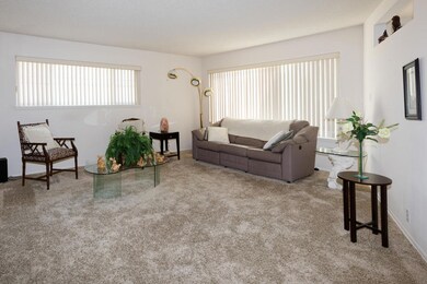 198 Stratford Ave-13