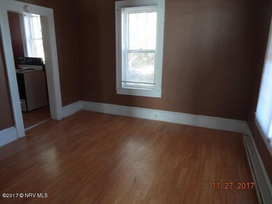 414 Columbia Dr, Pulaski, VA 24301 - photo 6