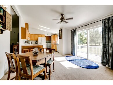 30719 Hayes Ln, Junction City, OR 97448 - photo 3