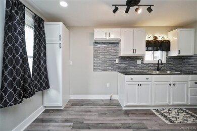 260 East Ave, North Tonawanda, NY 14120 - photo 5