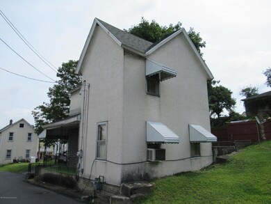 428 Ripple St, Scranton, PA 18505 - photo 2