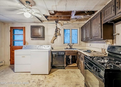 53 Courtdale Ave, Kingston, PA 18704 - photo 7