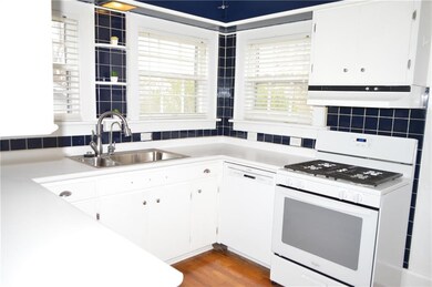 1150 46th St, Des Moines, IA 50311 - photo 7