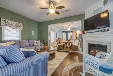 LIVINGROOM