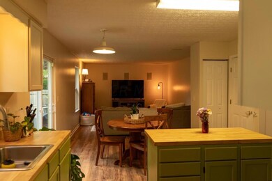 Kitchen/Family Room