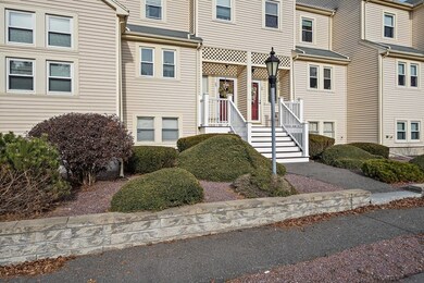 39 Lamplighter Ln unit 39, South Easton, MA 02375 - photo 5