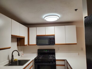 175 Littleton Rd unit A-2, Chelmsford, MA 01824 - photo 3