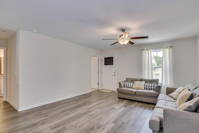 2086 Catlet Ct, Aiken, SC 29803 - photo 3