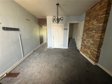 1140 Taggart St, Mc Kees Rocks, PA 15136 - photo 6