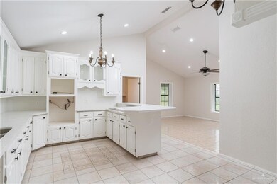 1546 S Alamo Rd, Alamo, TX 78516 - photo 5