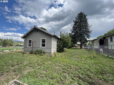 726 S Bridge St, Prairie City, OR 97869 - photo 7