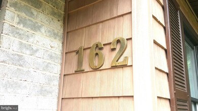 162 Bishop Dr, Chester, PA 19014 - photo 3