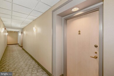 Observatory of Georgetown unit 704, Washington, DC 20007 - photo 4