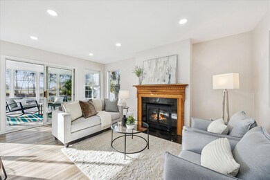 1987 Baldwin Way, Bolingbrook, IL 60490 - photo 5