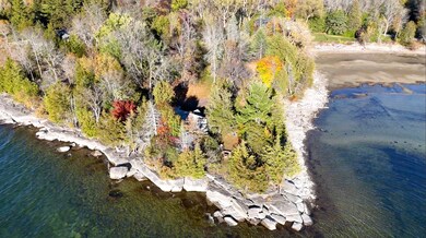 417 W Shore Rd, South Hero, VT 05486 - photo 6