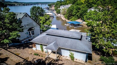 Nice cove setting and quiet neighborhood.
