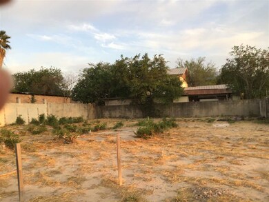 101 Corpus Christi St, Laredo, TX 78040 - photo 4