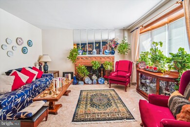 5706 Alan Dr, Clinton, MD 20735 - photo 4