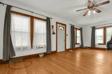 5-web-or-mls-136-maple-dr