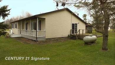 1162 E Farrand Rd, Clio, MI 48420 - photo 5