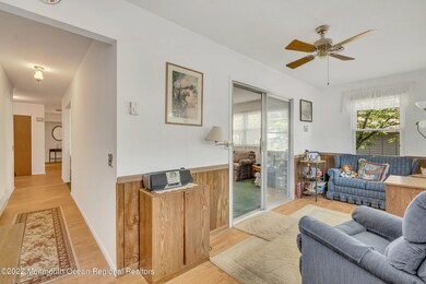 12B Pembroke Ln unit B, Whiting, NJ 08759 - photo 7