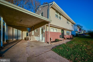 2014 Wildwood Dr, Wilmington, DE 19805 - photo 2