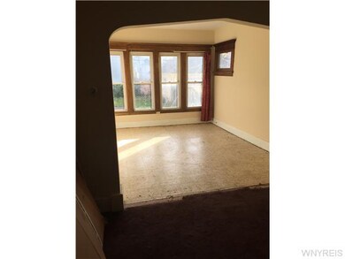 Other Sunroom or multi-purpose room off of dining 