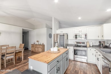 2882 E Morgan Dr, Gilbert, AZ 85295 - photo 6