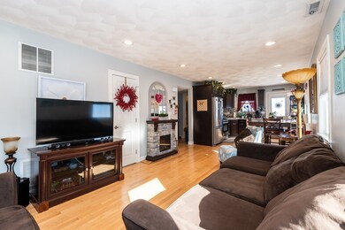 135 Hilldale Ave, Haverhill, MA 01832 - photo 4