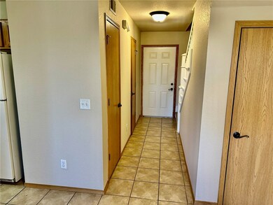 3066 Memory Ln unit C, Springdale, AR 72764 - photo 3