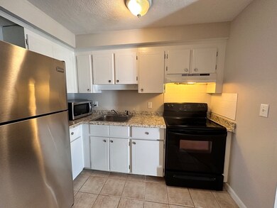 915 Edgell Rd unit 88, Framingham, MA 01701 - photo 2