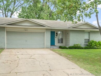 445 W 148th Place, Glenpool, OK 74033 - photo 3