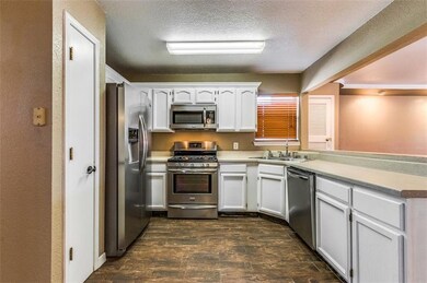 406 Brill Cir, Horizon City, TX 79928 - photo 7