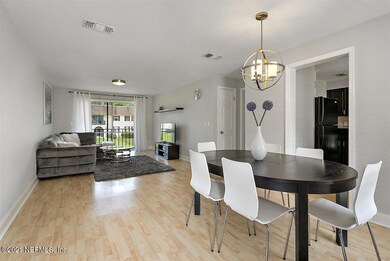1554 El Prado Rd unit 4, Jacksonville, FL 32216 - photo 3