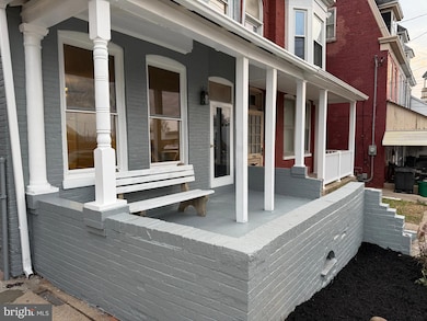 552 Union St, Columbia, PA 17512 - photo 2