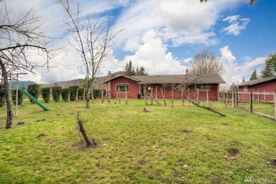 29300 SE 472nd St, Enumclaw, WA 98022 - photo 2