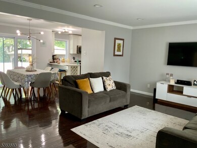 26 Winthrop Rd, Somerset, NJ 08873 - photo 3