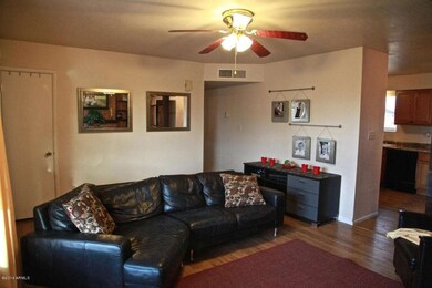 9547 E Dallas St unit 1, Mesa, AZ 85207 - photo 4