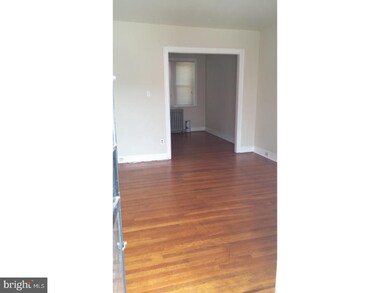 5243 W Clarkson Ave, Philadelphia, PA 19144 - photo 3