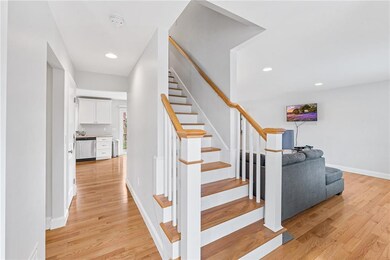 46 Wilson Ave, Warwick, RI 02889 - photo 6